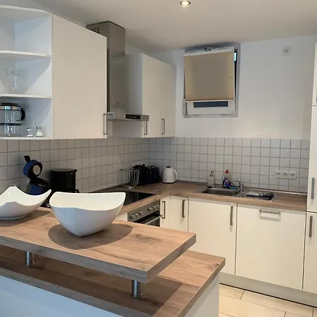 Wiesemann Parkappartements & Dependance - Naehe Ettelsberg-talstation 아파트 *