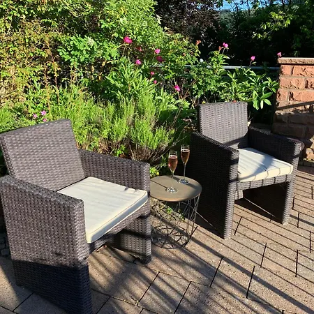 Wiesemann Parkappartements & Dependance - Naehe Ettelsberg-talstation 아파트 빌링겐