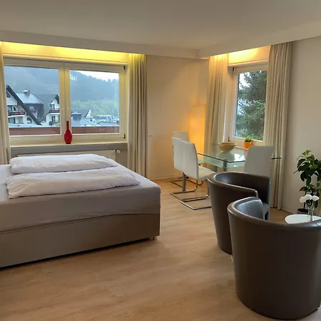 شقة Wiesemann Parkappartements & Dependance - Naehe Ettelsberg-talstation *