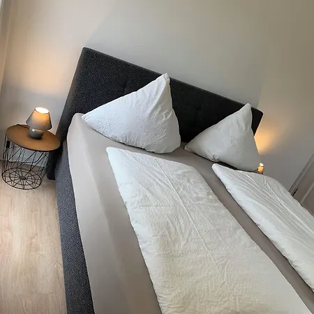 Wiesemann Parkappartements & Dependance - Naehe Ettelsberg-talstation 아파트