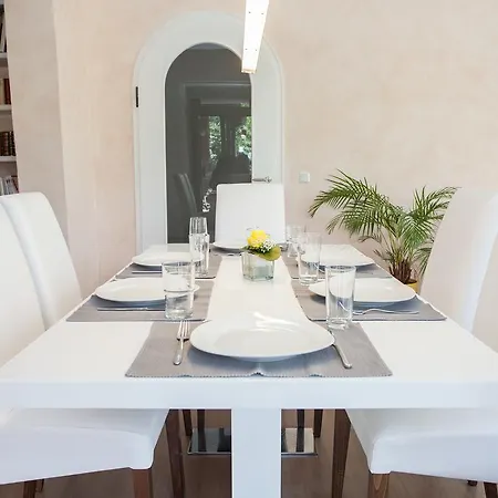 아파트 Wiesemann Parkappartements & Dependance - Naehe Ettelsberg-talstation 빌링겐